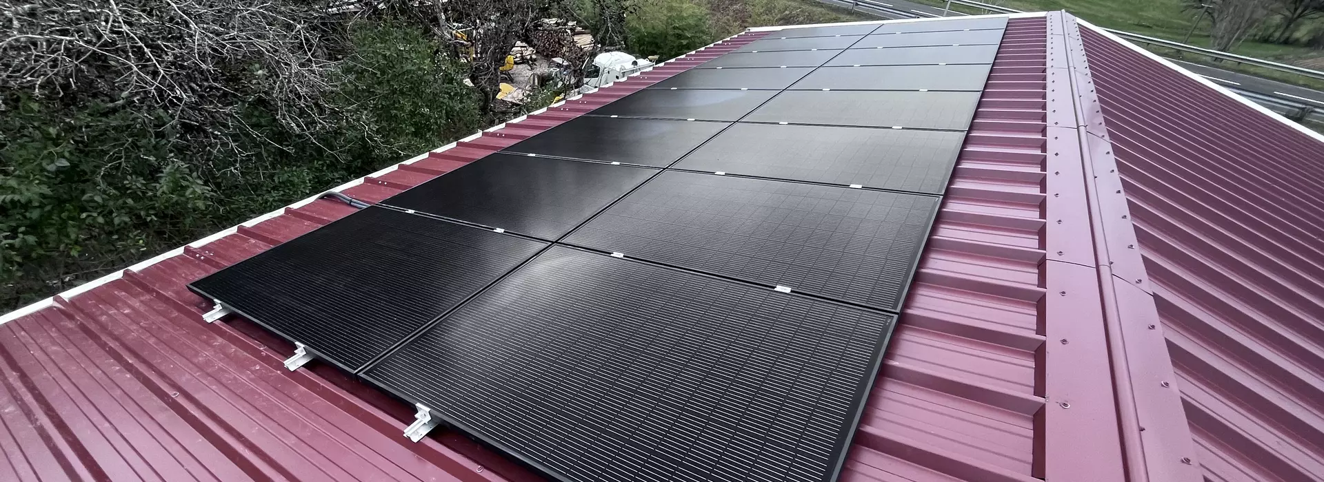 Panneaux photovoltaïques avec In'AUV énergies Cantal